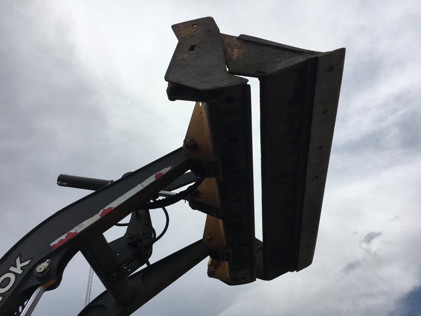 ./imagenes/INVOICE/2019/16902/RETROEXCAVADORA 410K (84).JPG